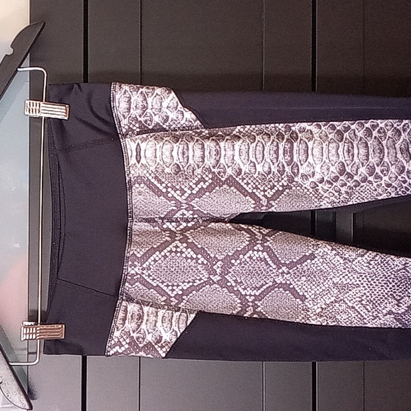 Sport stretchy pants - Picture 1 of 5